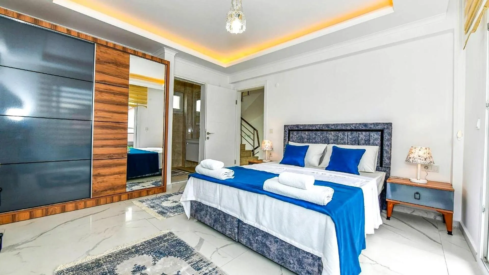 Fethiye 4 Bedroom Villa - 5847
