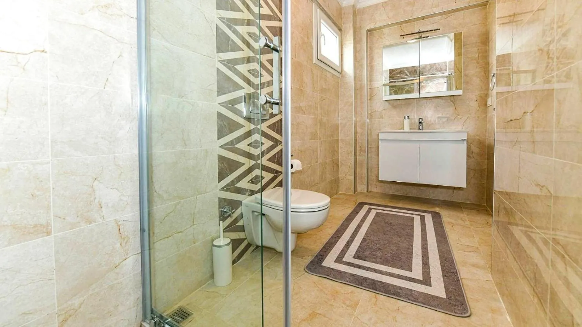 Fethiye 4 Bedroom Villa - 5847