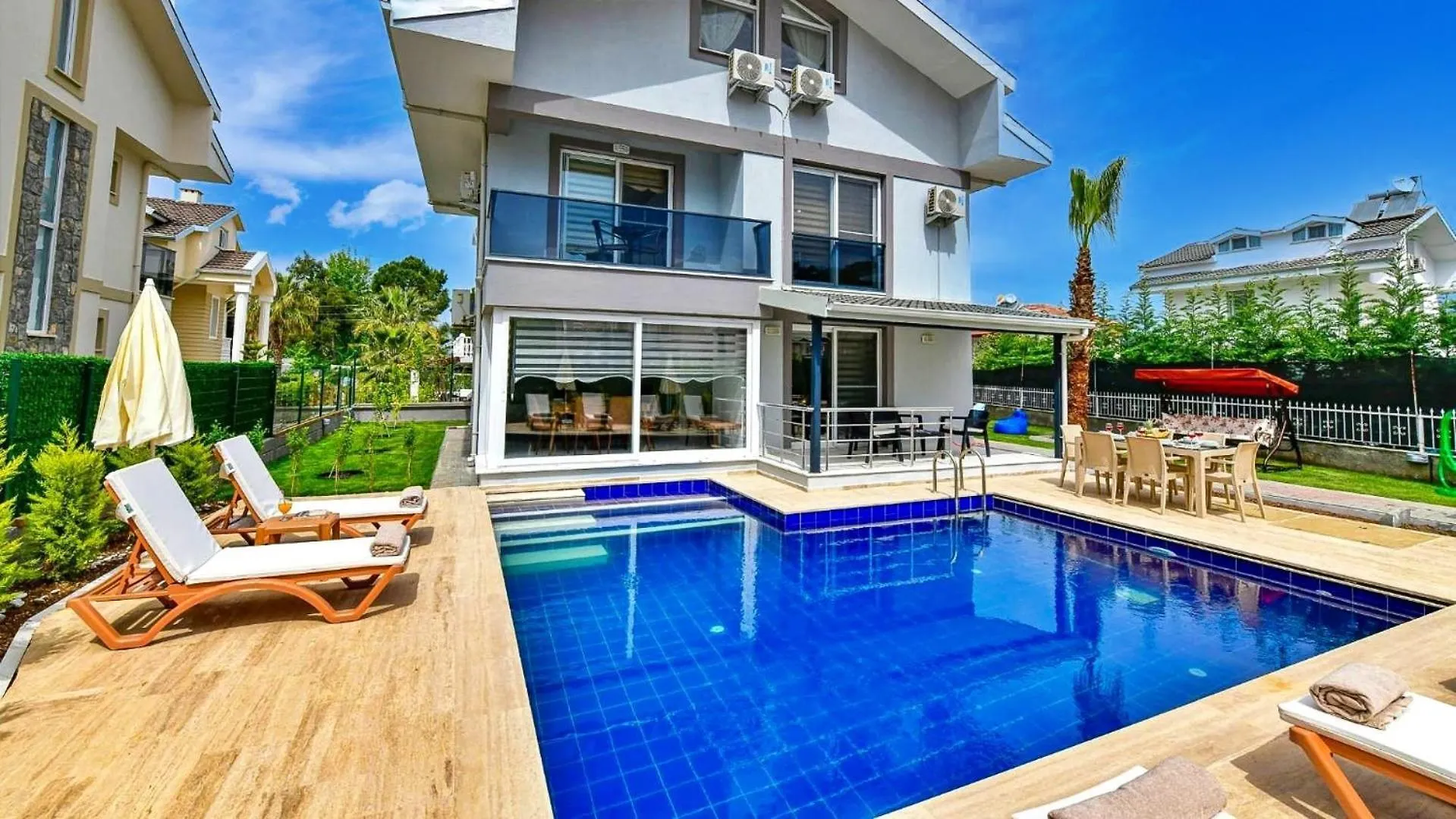 Fethiye 4 Bedroom Villa - 5847 contacts